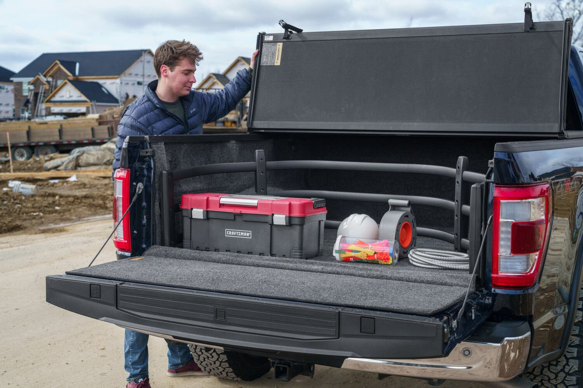 AMP Research -BedXtender HD Sport with V-Shape Design - Black