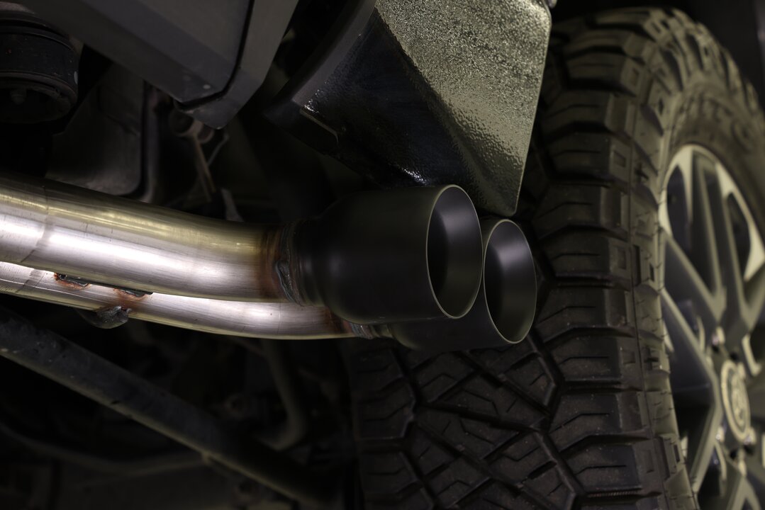 Flowmaster -Flowmaster Flow FX Cat-Back Exhaust System