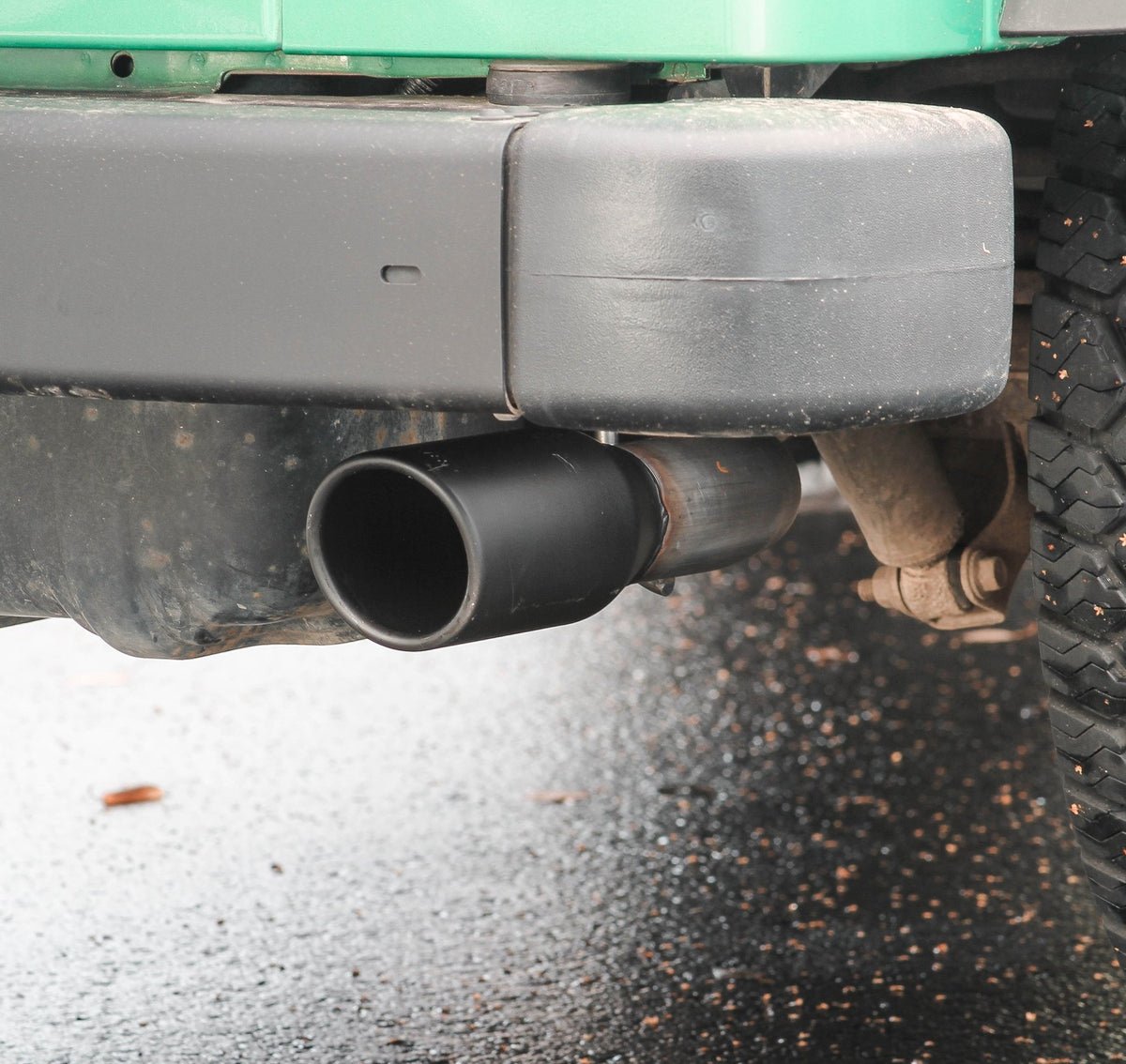 Flowmaster -Flowmaster Flow FX Cat-back Exhaust System