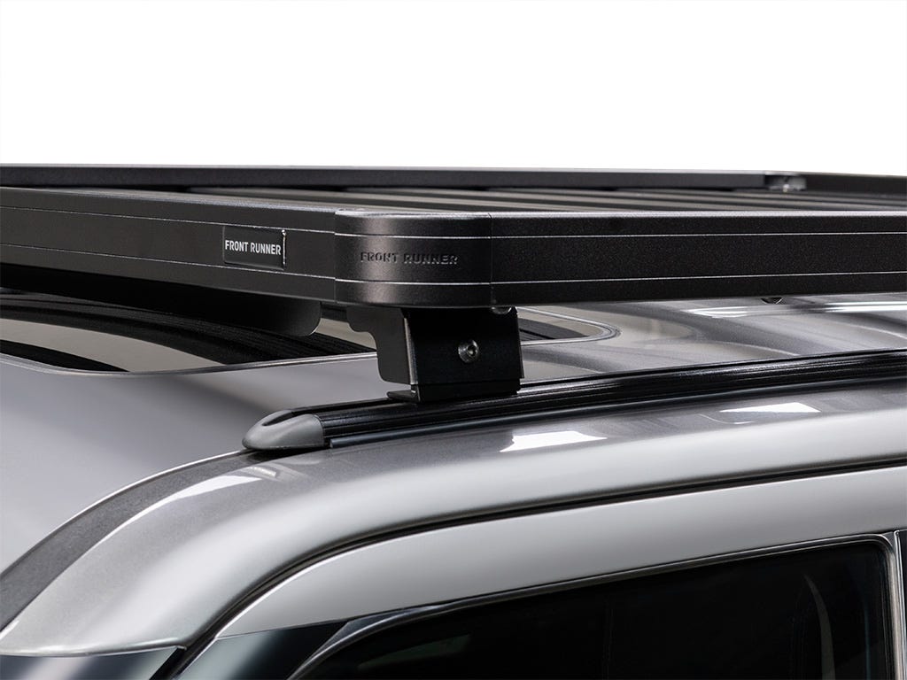 Land Rover Range Rover Sport L320 (2005-2013) Slimline II Roof Rack Kit Front Runner