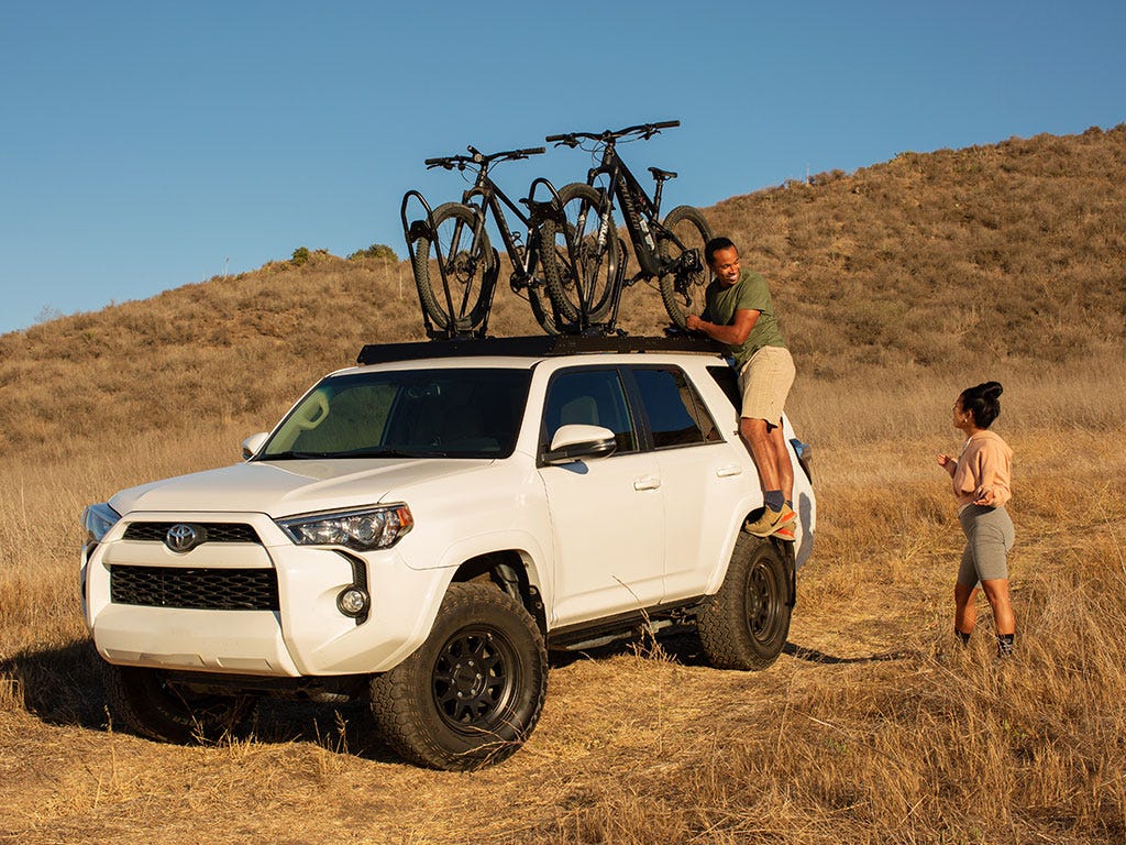 Toyota 4Runner (5th Gen) (2010-Current) Slimsport Roof Rack Kit / Lightbar ready Front Runner