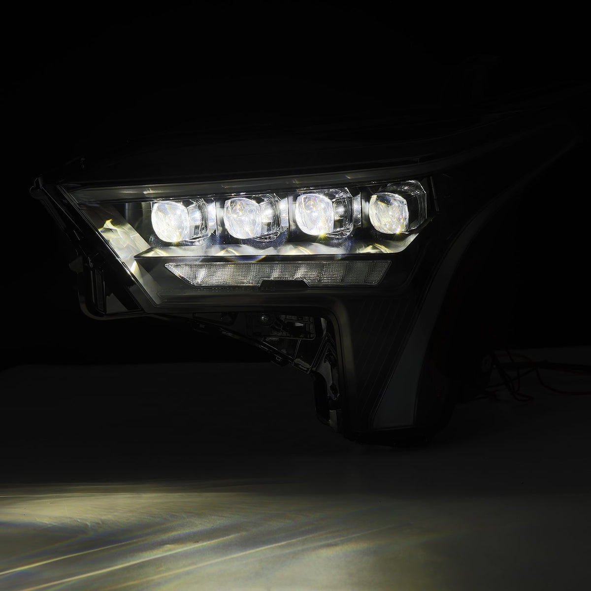 AlphaRex -Nova-Series Projector Headlights