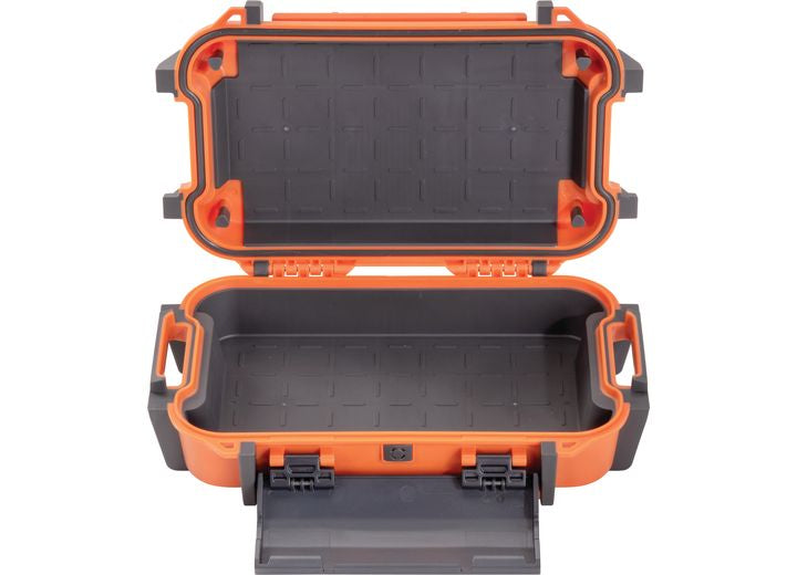 Pelican Ruck Case R40 - Heavy-Duty Orange with Water and Impact Resistance for Ultimate Protection Pelican