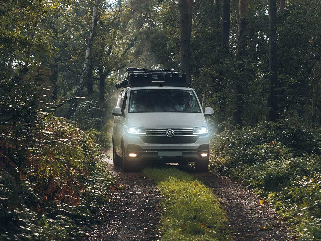 Front Runner - Volkswagen T5/T6 Transporter SWB (2003 - 2022) Slimsport Rack Kit
